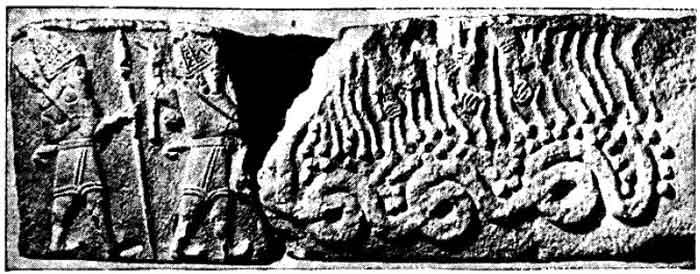 Рельеф из Малатьи. Поединок бога Грозы и Змея. 1050—850 гг. до н. э. 