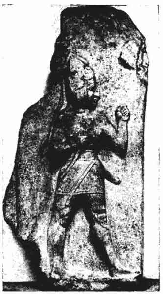 Рельеф, изображающий царя (или бога), с «царских» ворот Богазкёя. XIV в. до н. э.