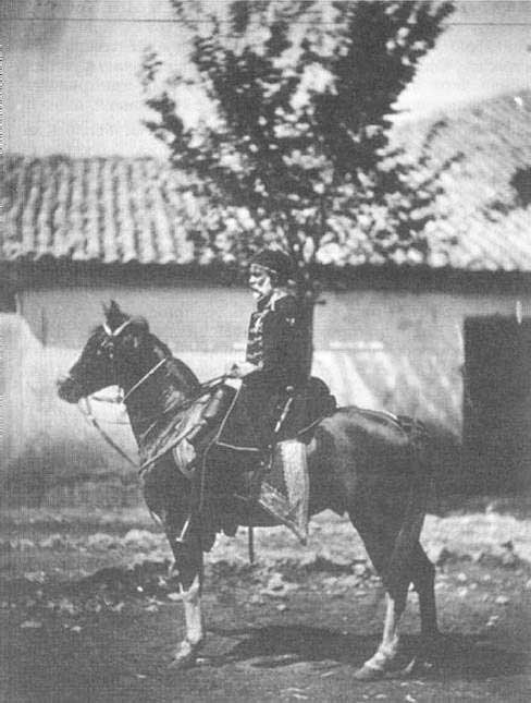 английским фотографом Р.Фентоном в 1855 году, запечатлен командующий турецкими войсками в Крыму генерал Омер-паша. 