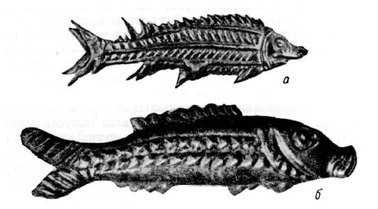 Изображения рыб из курганов. а — Солохи; б — Лспетихи